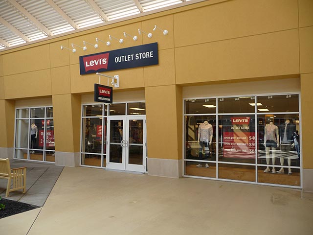 Levi&#39;s® Outlet Store Chicago Premium Outlets in Aurora, IL | Levi&#39;s®