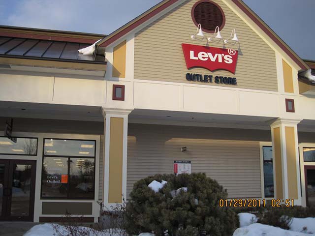 Levi&#39;s® Outlet Store Settlers Green Outlet Village in North Conway, NH | Levi&#39;s®