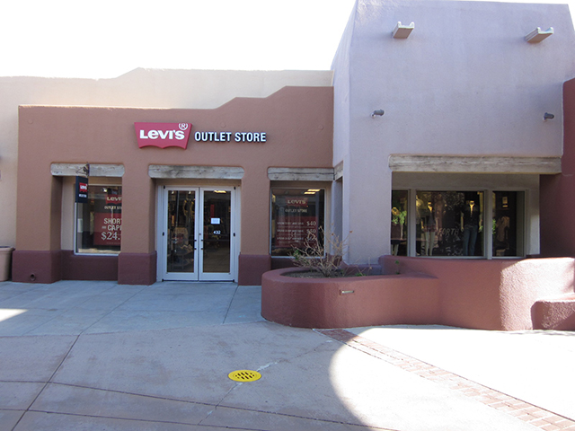 Levi&#39;s® Outlet Store Fashion Outlets of Santa Fe in Santa Fe, NM | Levi&#39;s®
