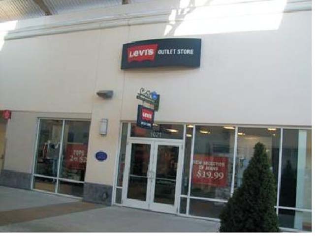 Levi&#39;s® Outlet Store Philadelphia Mills in Philadelphia, PA | Levi&#39;s®