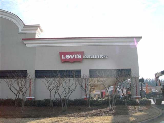 Levi&#39;s® Outlet Store Tanger Outlet Center Locust Grove in Locust Grove, GA | Levi&#39;s®