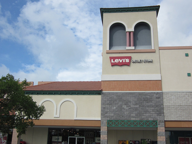 Levi&#39;s® Outlet Store St. Augustine Premium Outlets in St. Augustine, FL | Levi&#39;s®