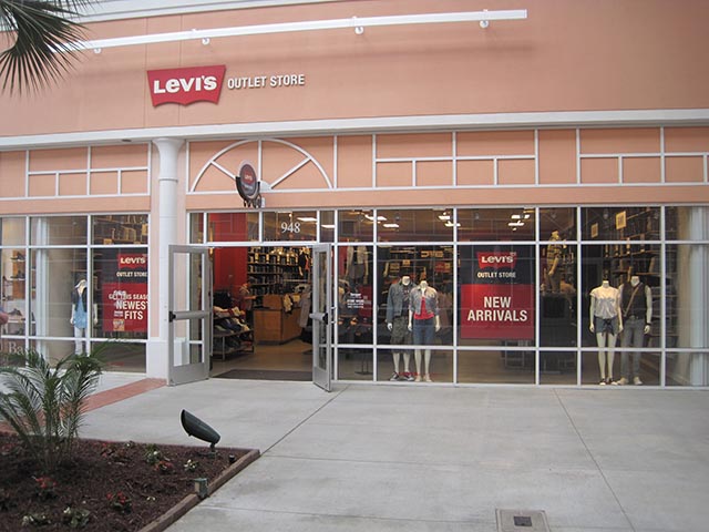 levi's store at tanger outlet