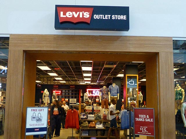 Levi S Outlet Store Jersey Gardens In Elizabeth Nj Levi S