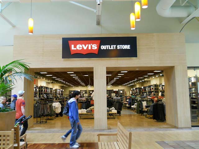 what stores sell levis